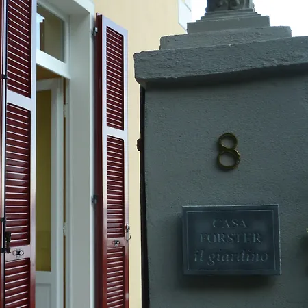 Casa Forster לינה וארוחת בוקר 4*